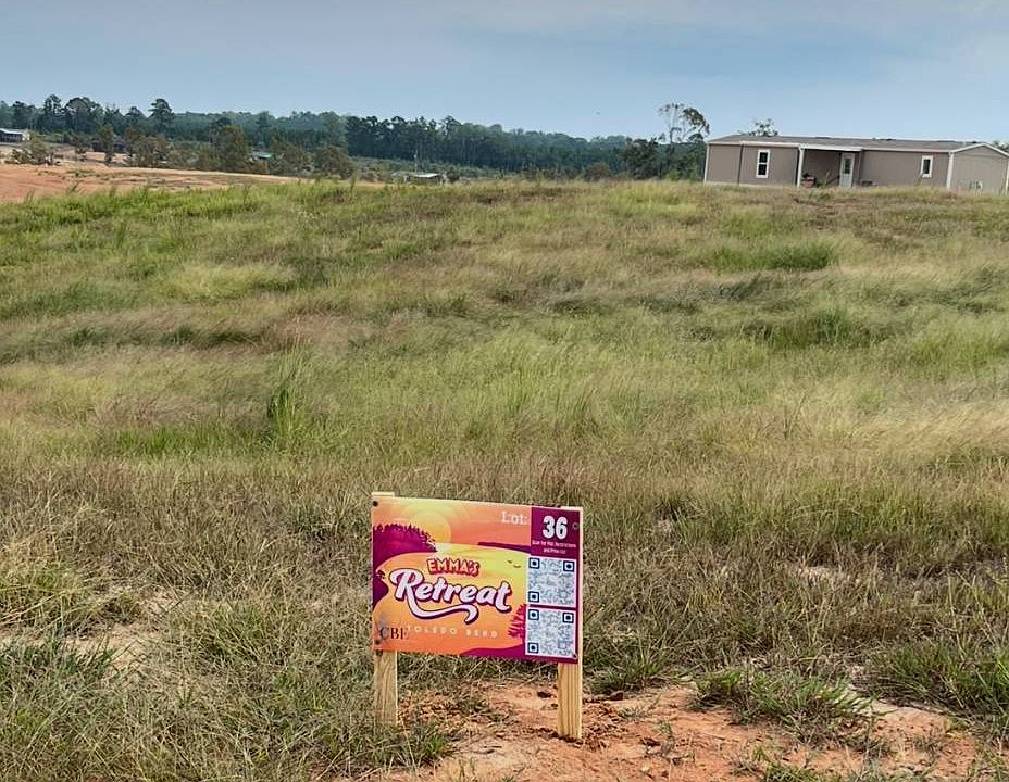 2nd image of 36 Wilderness Trl