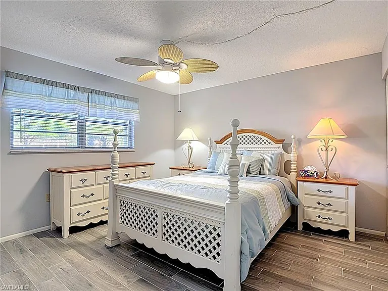 200 Turtle Lake Ct #109 — Photo 21