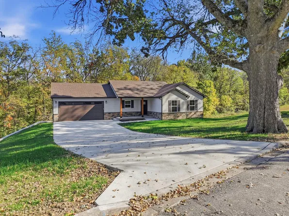 10 Boller Dr, Boonville, MO 65233