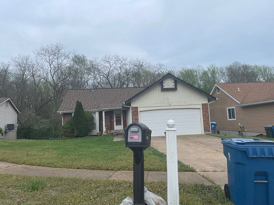 1st image of 5276 Edgemere Dr