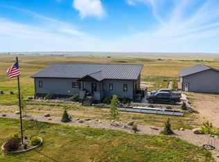 14726 Lambert St, Williston, ND 58801