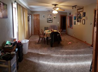 2689 E Washington Rd, Casey, IL 62420