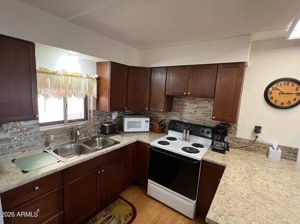 2439 N Eastwood Way, Mesa, AZ 85215