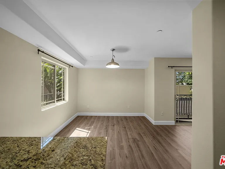5315 Bellingham Ave #204 — Photo 11
