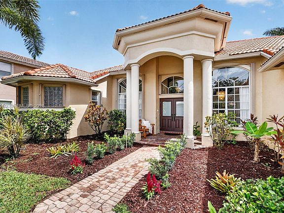 4th image of 13775 NW 20th St