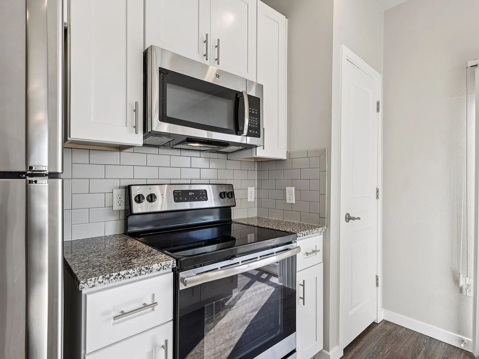 22 Spruce — Photo 4