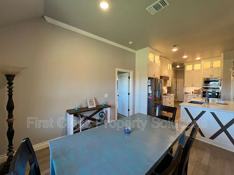 3116 Drake Crest Dr — Photo 30