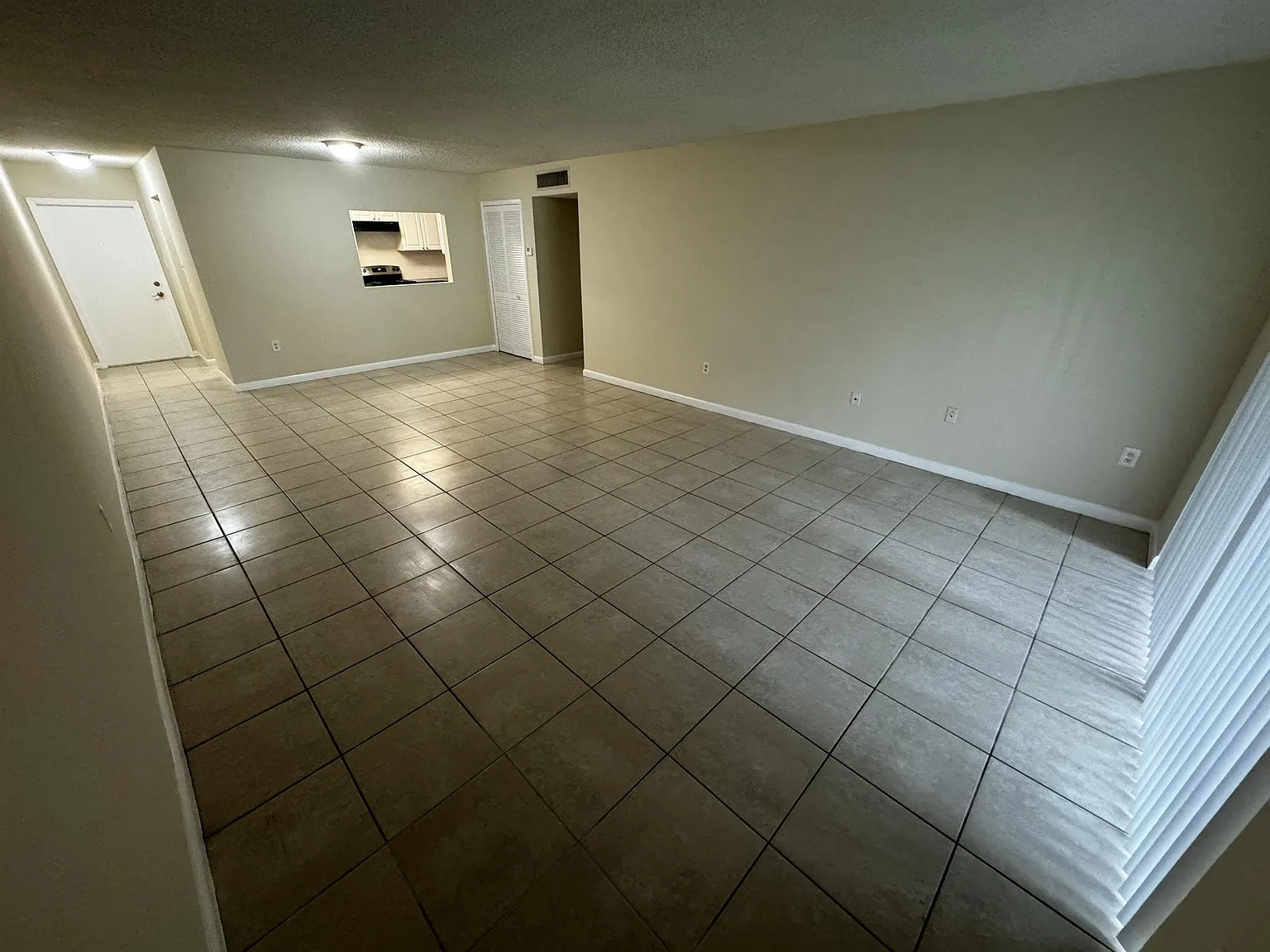 Golfview Flats - 107B — Photo 4