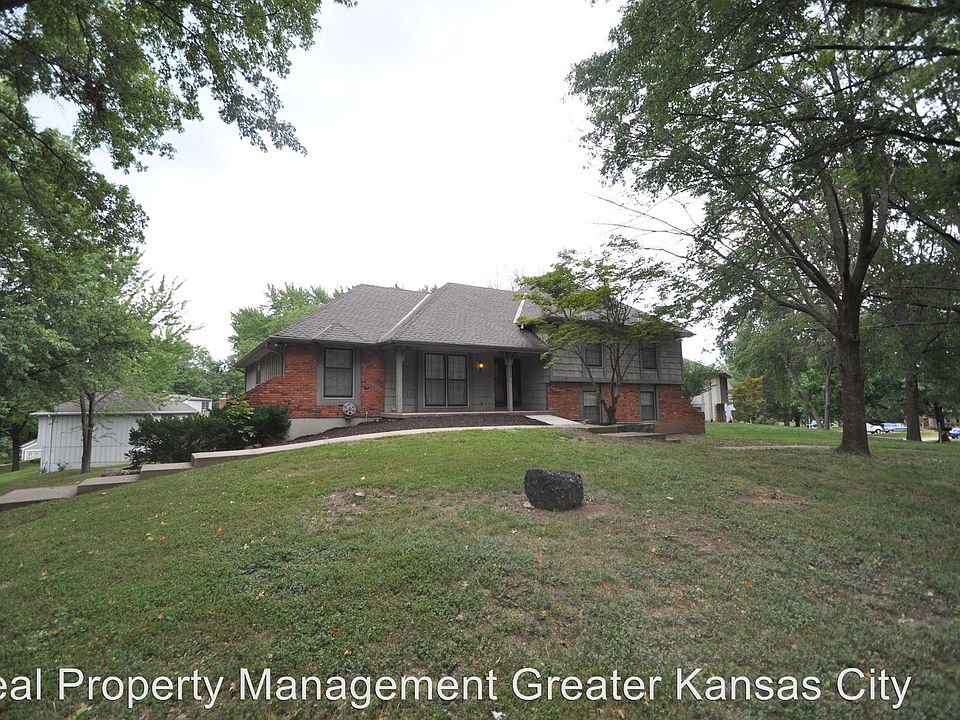 2nd image of 8100 NW Beaman Dr