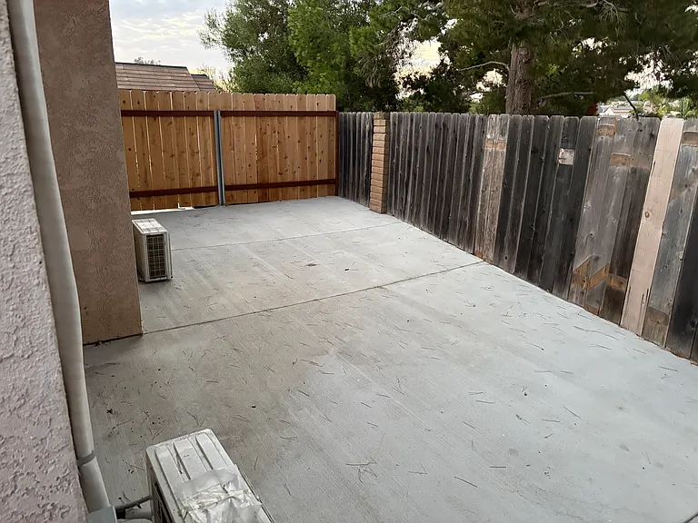 10995 Worthing Ave #B — Photo 2