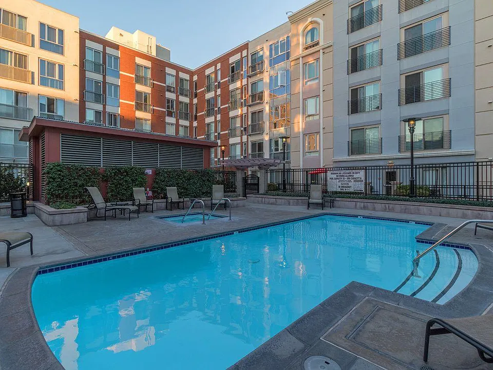 450 J St #6131