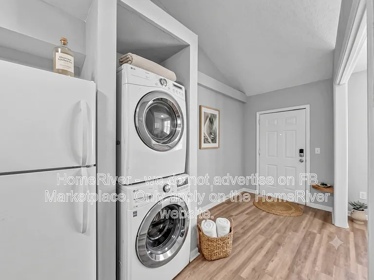 11563 SE 57th Ct — Photo 5