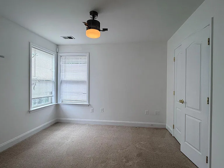 16521 Telescope Ln — Photo 44