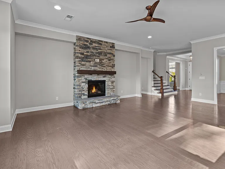 18314 Doves Crest Rd — Photo 14