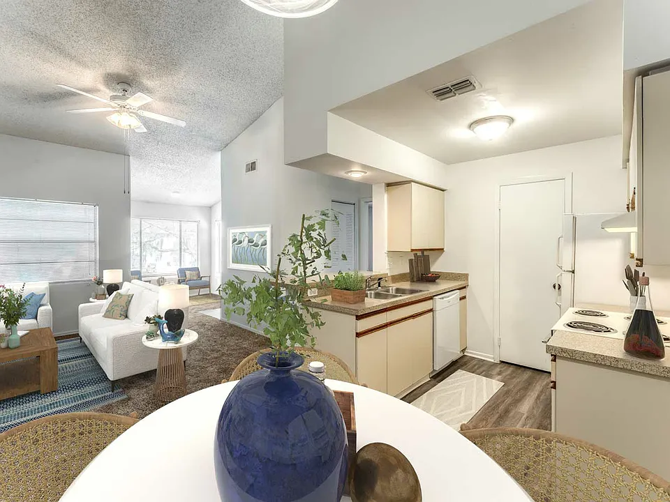 Harbor Oaks Apartments