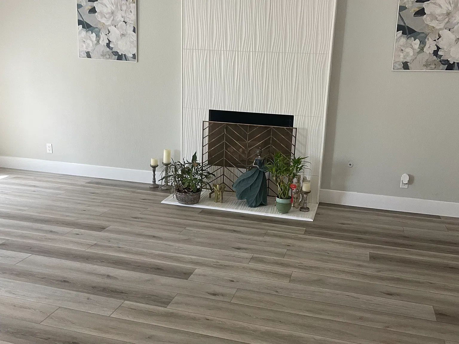 4 bed, 2.5 bath, 2219 sqft, $5,700 — Photo 3