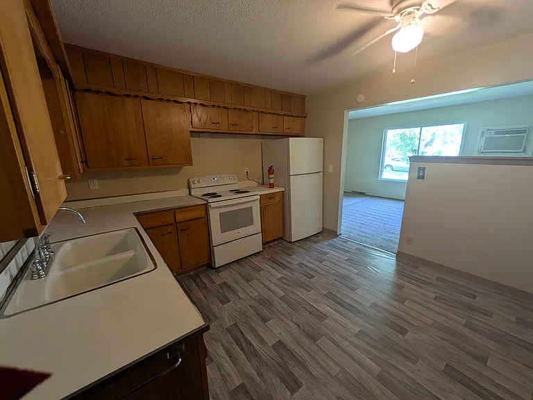 6636-6638 Maywood Ave #6636-A — Photo 3