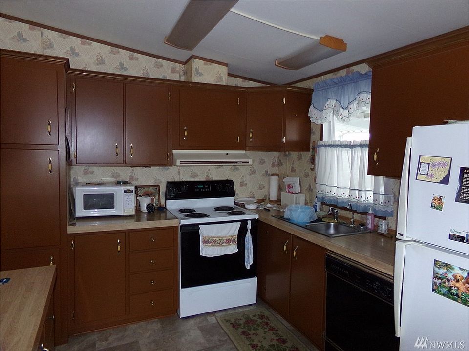 1st image of 5900 64th St NE Unit 143
