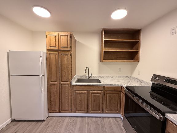 5th image of 611 E Galena St Unit B-1