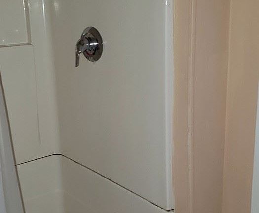 4th image of 104 Charles St APT 3