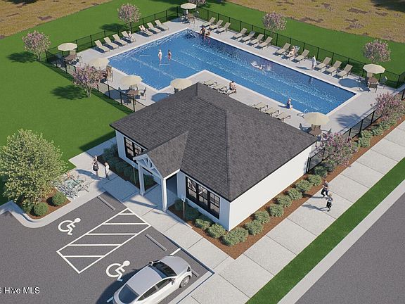3rd image of 841 Haw Creek Avenue NE