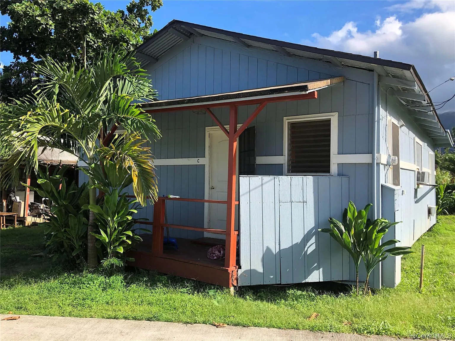 2 bed, 10 sqft, $2,100 — Photo 1