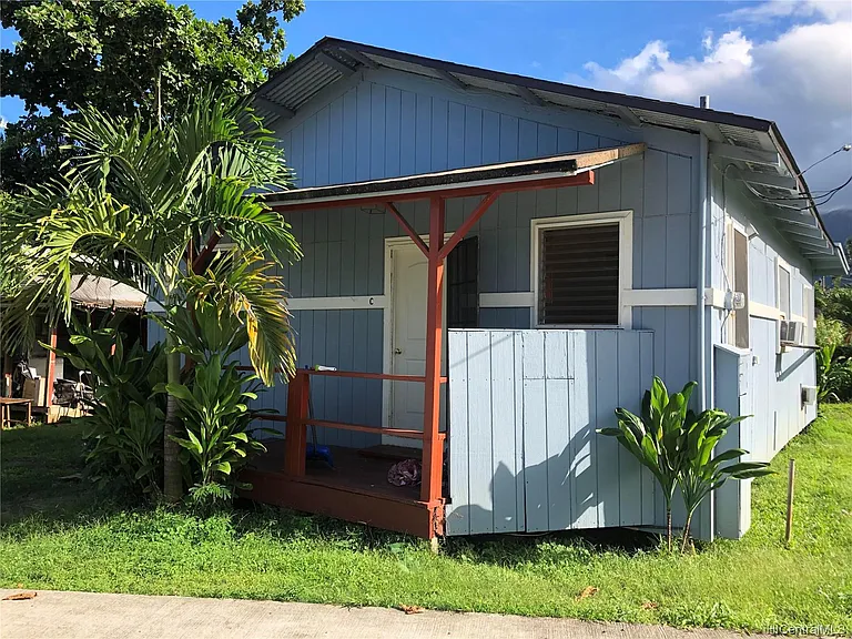 47-719 Kamehameha Hwy #C — Photo 1