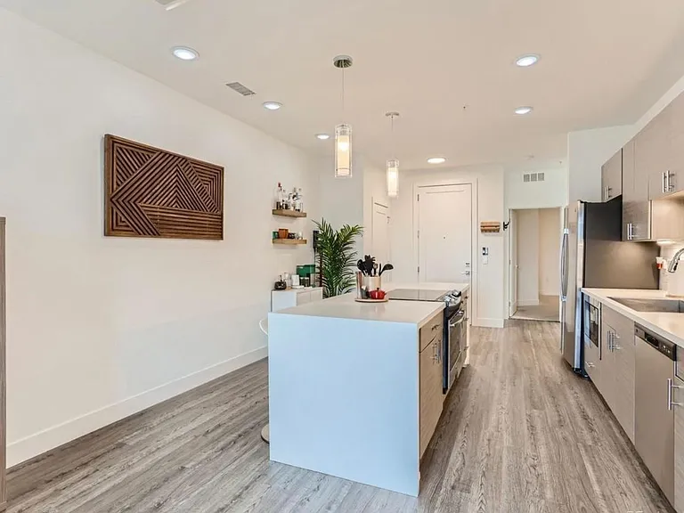 3500 S Corona St #203 — Photo 7