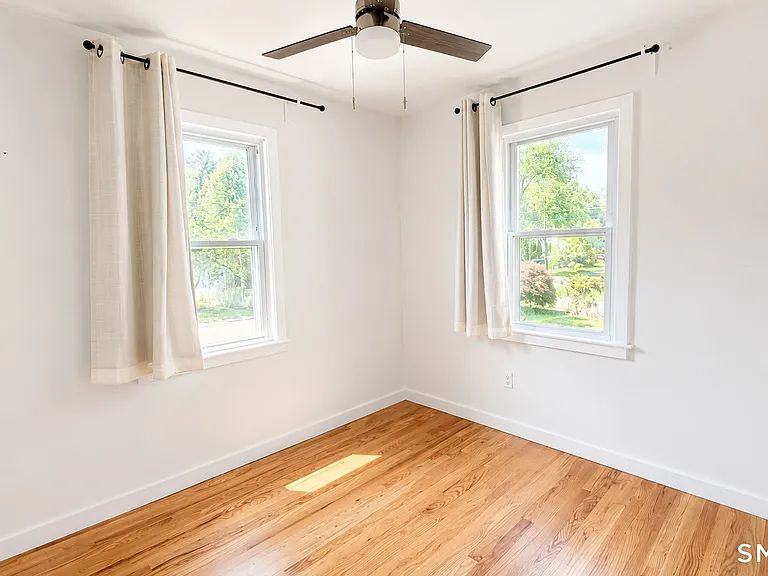 19 Hale St #1 — Photo 6