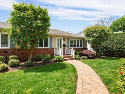 31 A Belmont Avenue #A, Plainview, NY, 11803