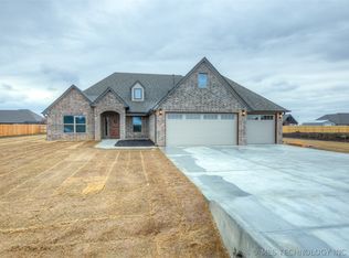 14230 N 70th East Ave, Collinsville, OK 74021