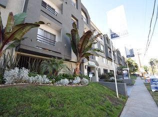 11030 Hartsook Street, North Hollywood, CA 91601