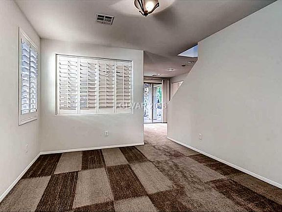 5th image of 5375 Bristol Bend Ct