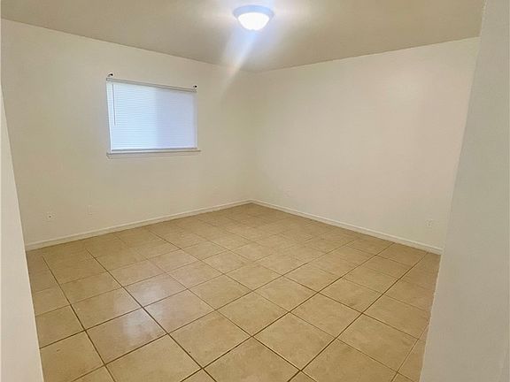 5th image of 116/118 Gordon Ave S