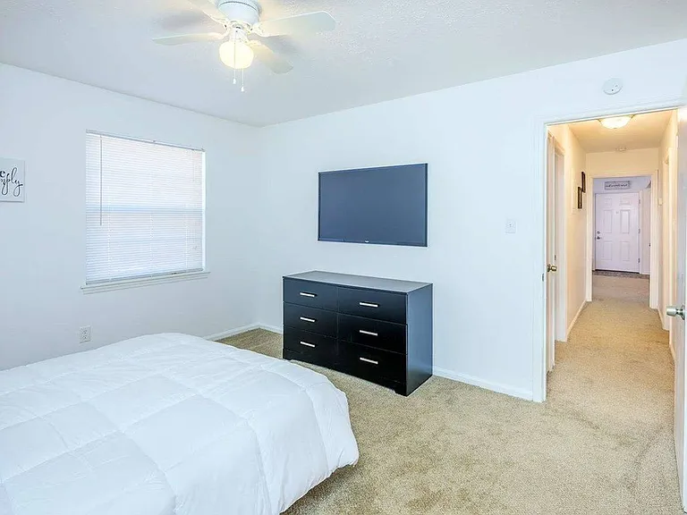 The Residences at Fayetteville — Photo 8