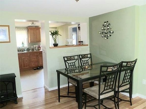 2nd image of 15 Shea Ave