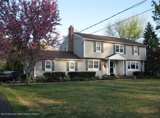 63 Hampton Dr, Freehold, NJ 07728