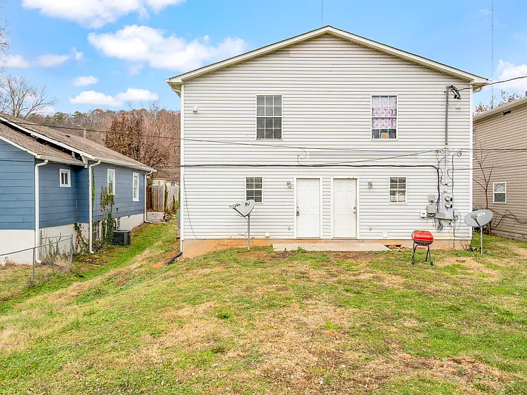 422 Cedar Ave #A — Photo 23