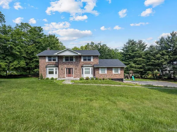 24 Westgate Road, Suffern, NY 10901