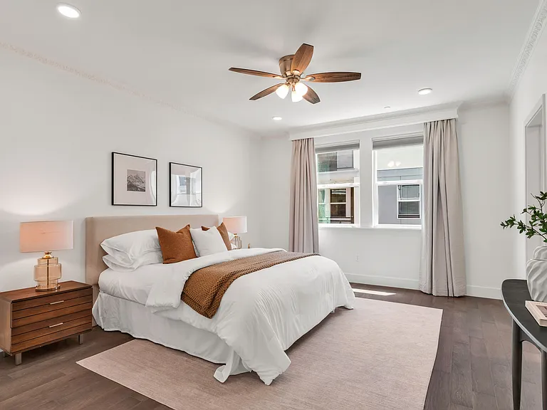 223 Baja Rose St — Photo 25