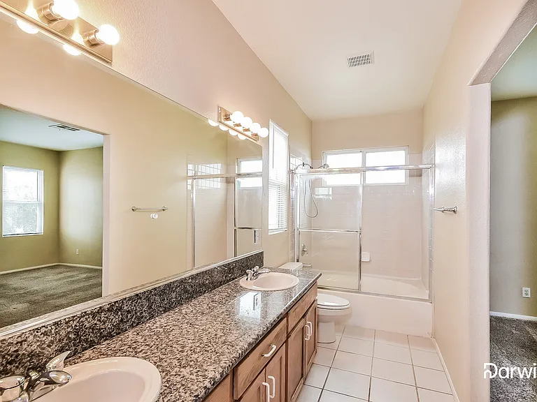 5242 Monterey Park Cir — Photo 8