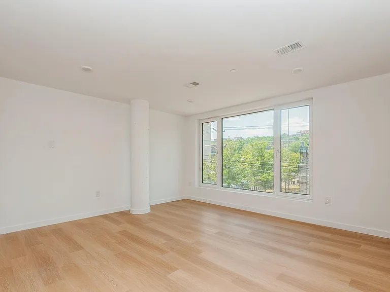 408 Jackson St #202 — Photo 10