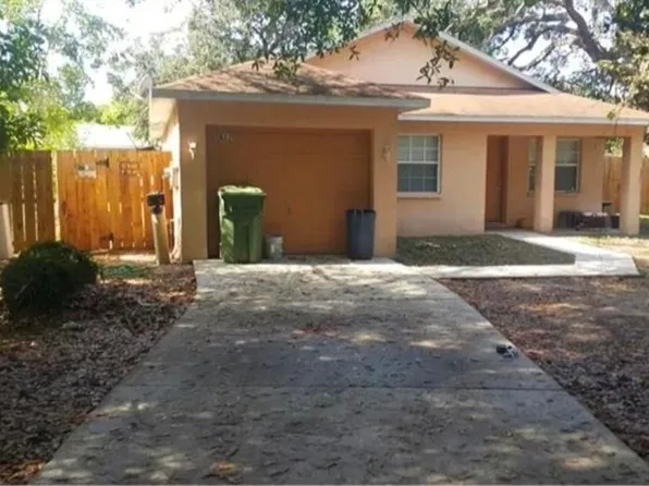 812 27th St E, Bradenton, FL 34208