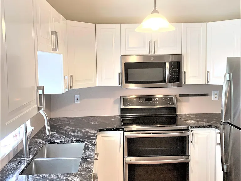 11998 E Cornell Cir — Photo 5