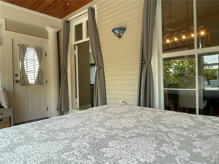 541 Bellevue Ave #4 — Photo 17