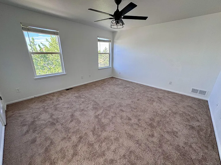 19308 E Dickenson Pl — Photo 12