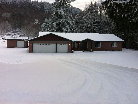 3rd image of 75321 Clatskanie Valley Dr
