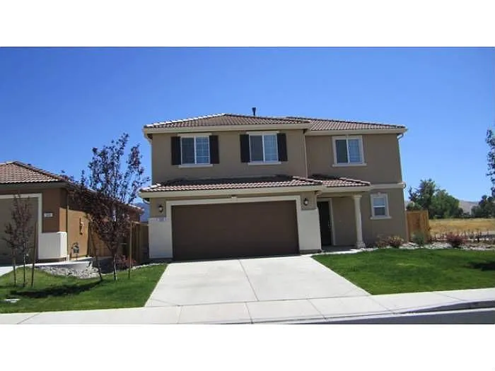 330 Bulluno Dr photo 1