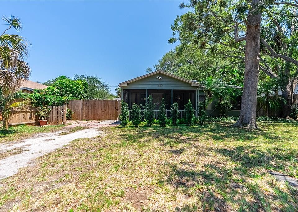 1st image of 1533 Santa Anna Dr
