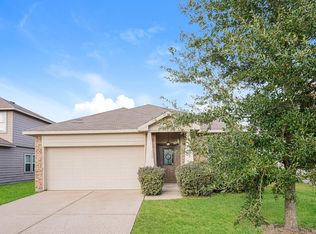 318 Apache Field Ln, La Marque, TX 77568